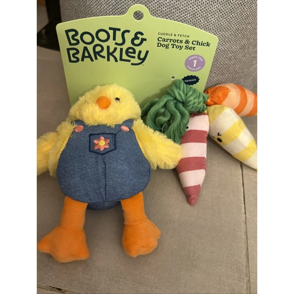 Boots & Barkley Carrots & Chick Plush Dog Toy Set Squeaky Cuddle Fetch New